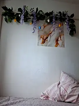 Nika_aa  live sex cam