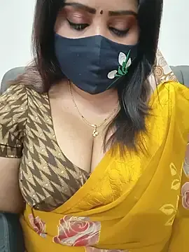 Queenflowerr  live sex cam