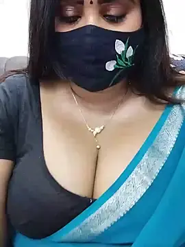 Queenflowerr  live sex cam