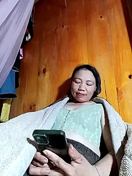 Nga14  live sex cam