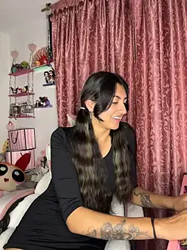 Sweetfoxy_Alice  live sex cam
