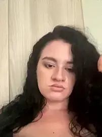 Aliss2001  live sex cam