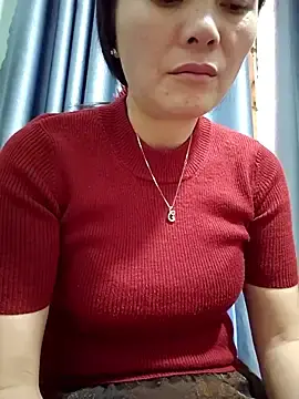 Baby-sexyass2026  live sex cam