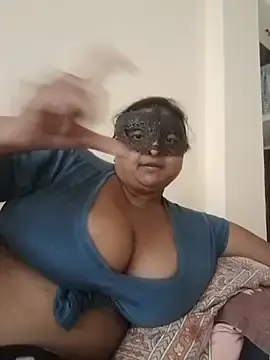 Dragongirl1313  live sex cam