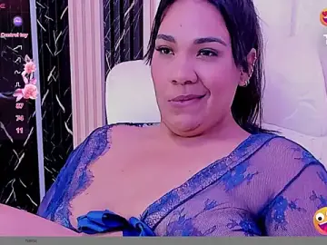 Nailha1  live sex cam