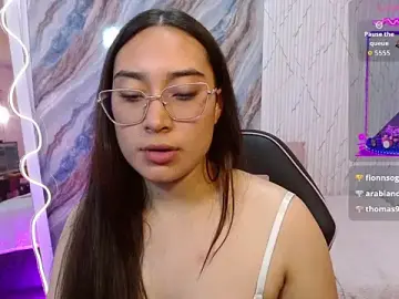Nanni_tay  live sex cam