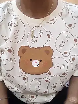 Rising_Queen  live sex cam