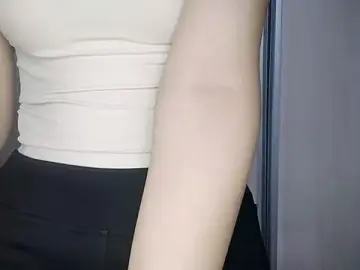 SusieSkepple  live sex cam