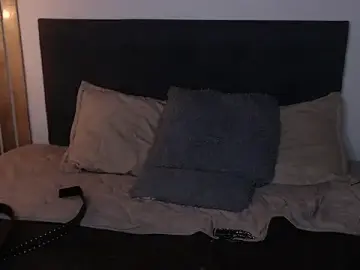 Fyreandfox_  live sex cam