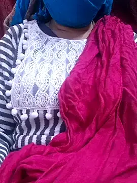 Ruhi_act  live sex cam