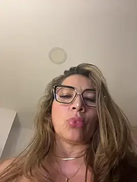 Artemisa_Grig  live sex cam