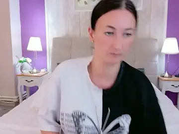 BrianaJoy  live sex cam