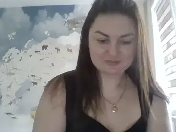 Calmyris  live sex cam