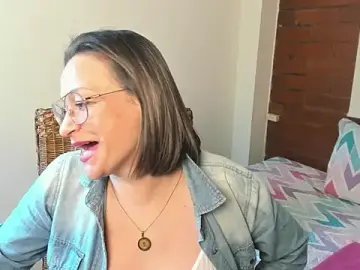 CharlotMilf_  live sex cam