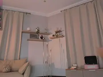 Lova_Rane  live sex cam