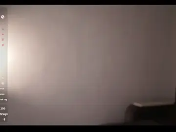 WhynotChloe  live sex cam