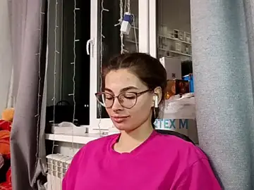 JInaMillsap  live sex cam