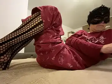 Marilou1983  live sex cam