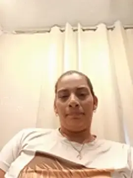 Rosita1131  live sex cam
