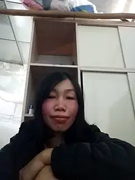 _Brenna_squirt  live sex cam