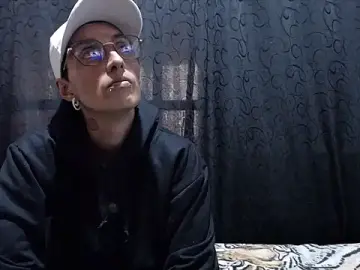 Anyu1306  live sex cam