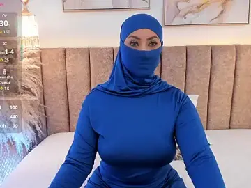 Azza__  live sex cam