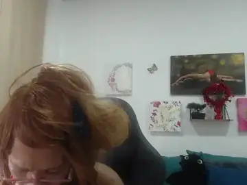 BustyMilf_  live sex cam