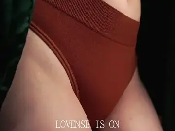 ElizSpieth  live sex cam