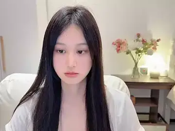 Hu-uzzzZ  live sex cam
