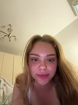 Kitty2490  live sex cam