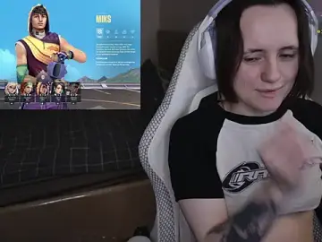 Luna_Loveee  live sex cam