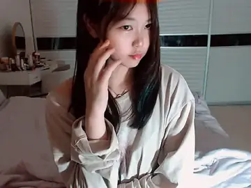 Miu1_girl  live sex cam