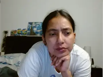 NovahPerotti  live sex cam