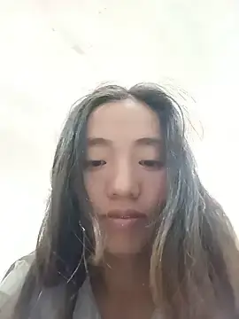 An-orphan  live sex cam