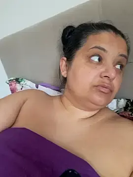 Sarahhh1987  live sex cam