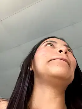 Aryiro  live sex cam