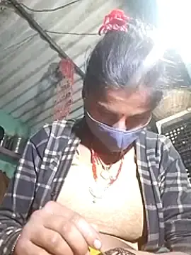 Disha-hot  live sex cam