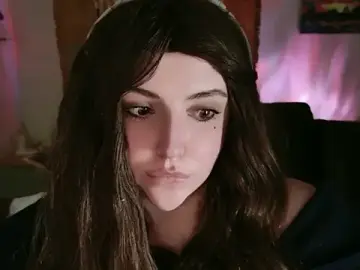 Emilia_Noir  live sex cam