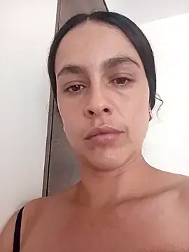 EsmeraldaJhonson  live sex cam