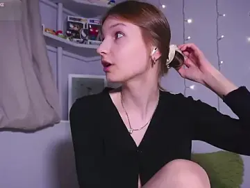 OpsiBoobsi  live sex cam