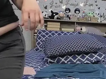 Rayna  live sex cam