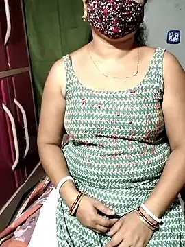 Mourani24  live sex cam