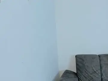 Sasha_777  live sex cam