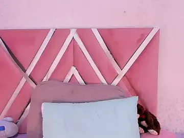 Aniemorningstar  live sex cam