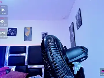 Kimbrownn  live sex cam