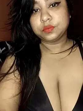 Chubby_bhabhi_  live sex cam
