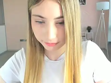 LaylaSperos  live sex cam