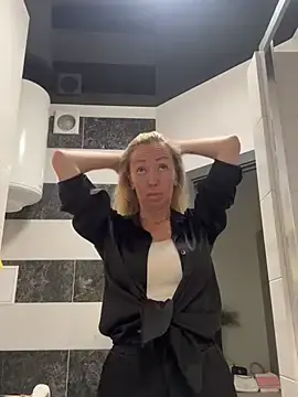 Nolly_moniika__  live sex cam