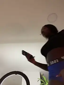 Alissradiante1  live sex cam