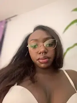 Alissradiante1  live sex cam
